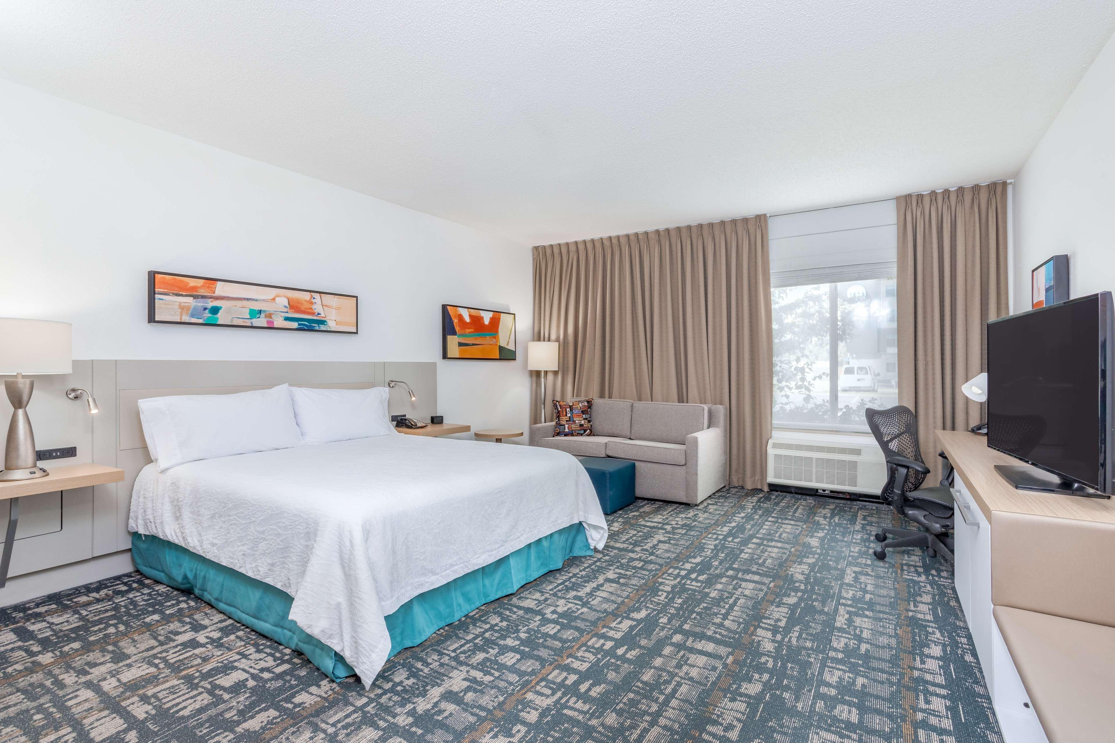 Hilton Garden Inn Cincinnati/Sharonville Exterior photo